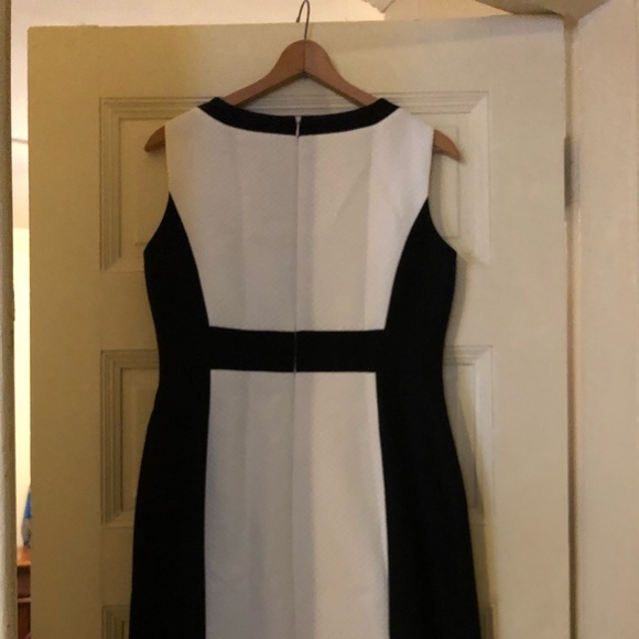 Sale!!! Black/White Dress - Picture 2 of 7